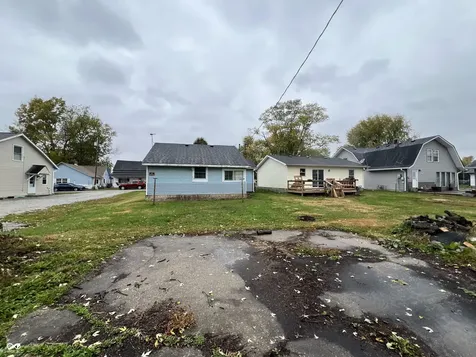259 N Pine Street Morgantown IN 46160
