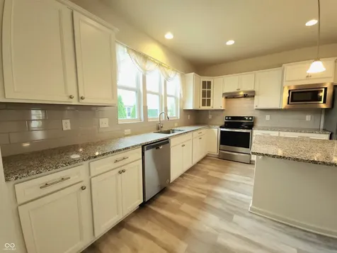 4880 Dahlia Drive Plainfield IN 46168