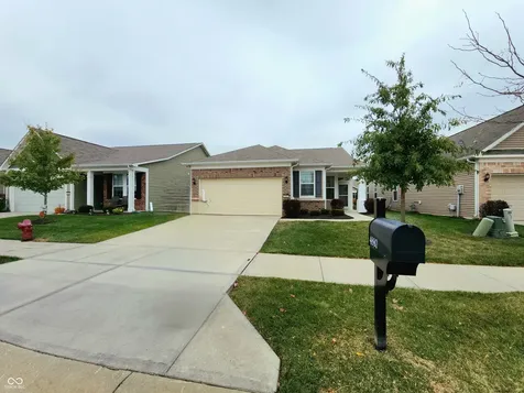 4880 Dahlia Drive Plainfield IN 46168