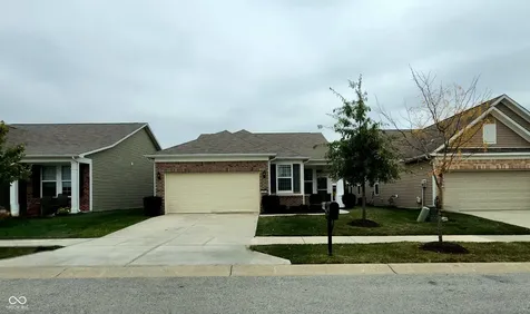 4880 Dahlia Drive Plainfield IN 46168