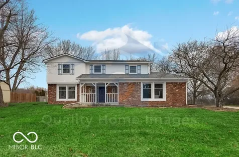 1616 Secretariat Lane Indianapolis IN 46217