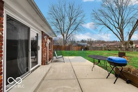 1616 Secretariat Lane Indianapolis IN 46217
