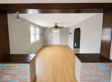 2520 S Andrews Road Yorktown IN 47396