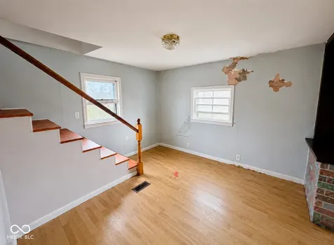 2520 S Andrews Road Yorktown IN 47396