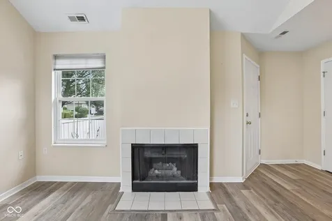 7347 Chapel Villas Lane Indianapolis IN 46214