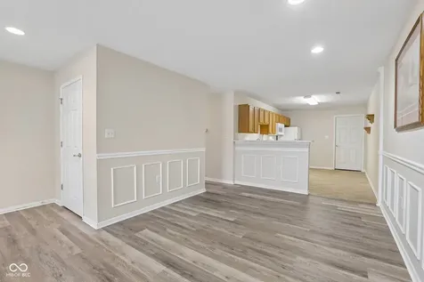 7347 Chapel Villas Lane Indianapolis IN 46214