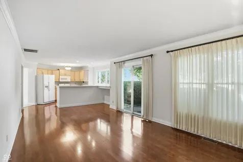8942 Pine Tree Boulevard Indianapolis IN 46256