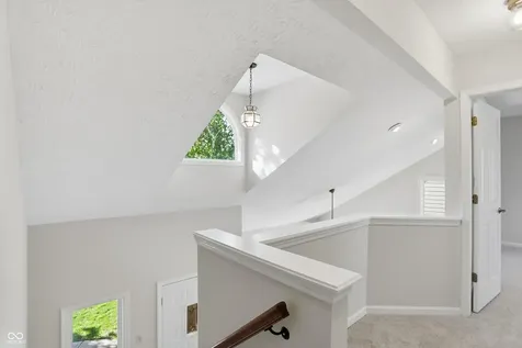 8942 Pine Tree Boulevard Indianapolis IN 46256