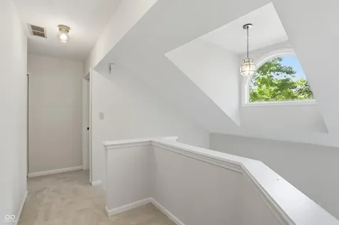 8942 Pine Tree Boulevard Indianapolis IN 46256