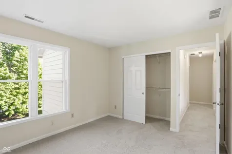8942 Pine Tree Boulevard Indianapolis IN 46256