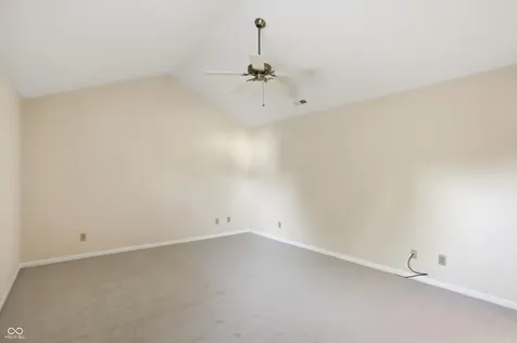 8942 Pine Tree Boulevard Indianapolis IN 46256