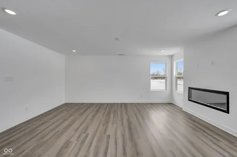 3926 Quinn Road Indianapolis IN 46239