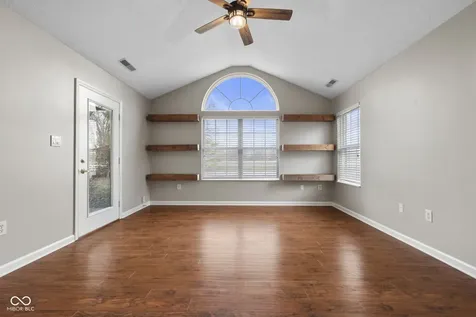 2712 Reflection Way Greenwood IN 46143