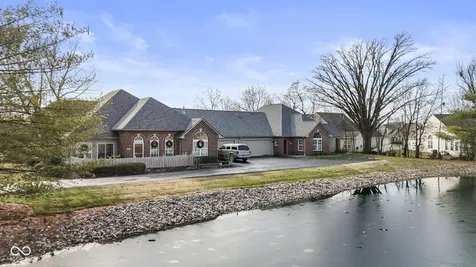 2712 Reflection Way Greenwood IN 46143