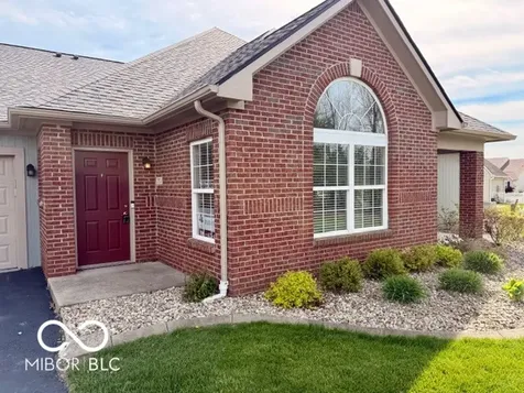 2712 Reflection Way Greenwood IN 46143