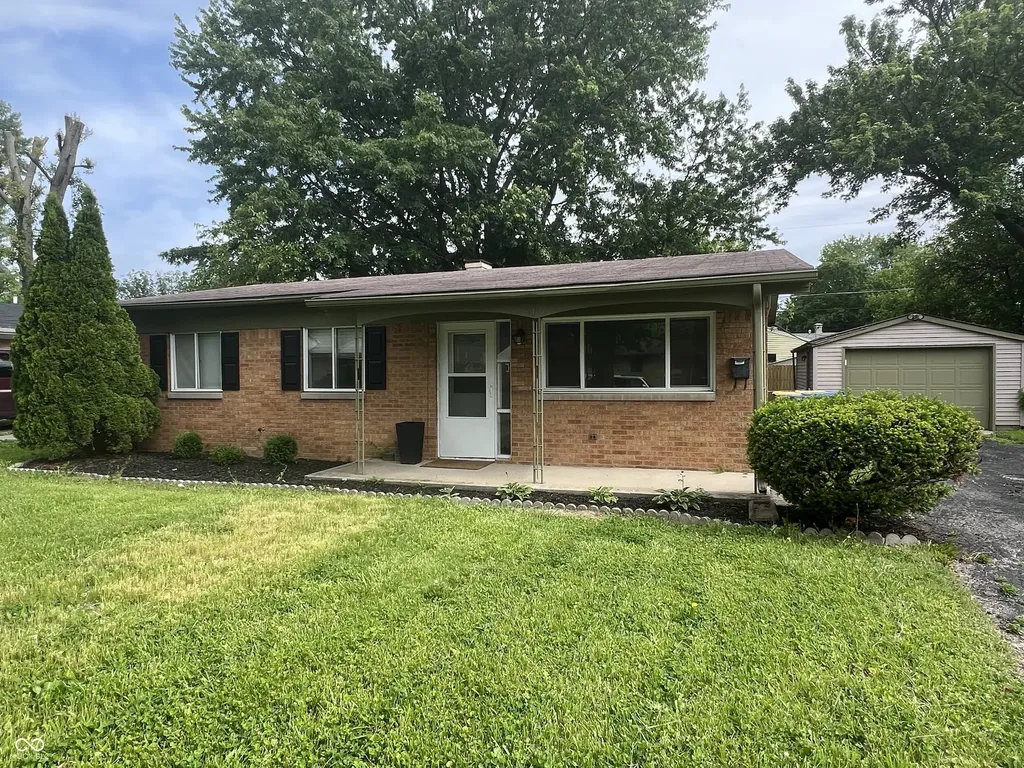 7438 E 52nd Street Indianapolis IN 46226