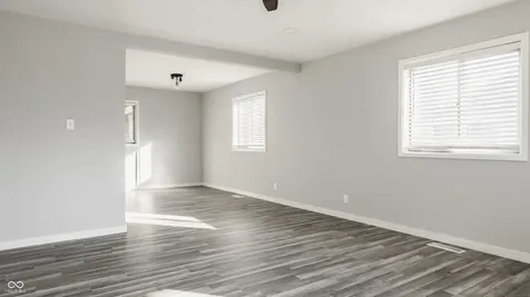 7438 E 52nd Street Indianapolis IN 46226