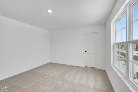 5103 Triple Crown Way Indianapolis IN 46237