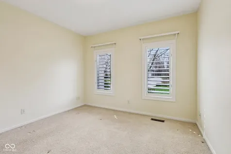 2047 Caledonian Court Greenwood IN 46143