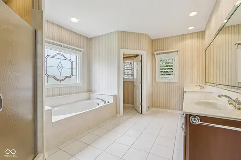 2047 Caledonian Court Greenwood IN 46143