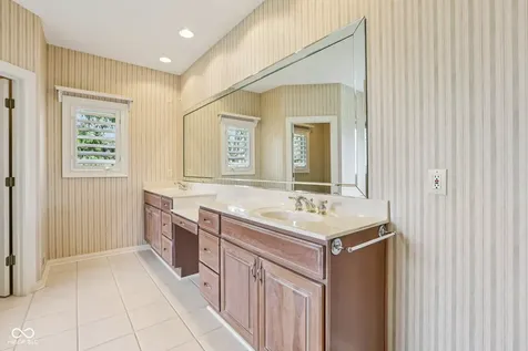 2047 Caledonian Court Greenwood IN 46143