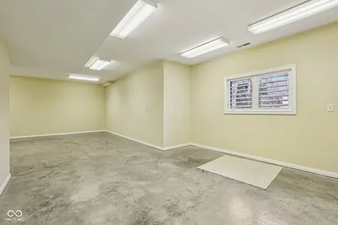 2047 Caledonian Court Greenwood IN 46143