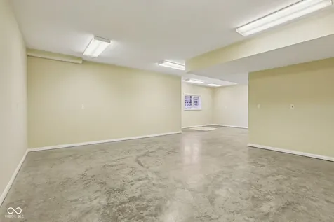 2047 Caledonian Court Greenwood IN 46143