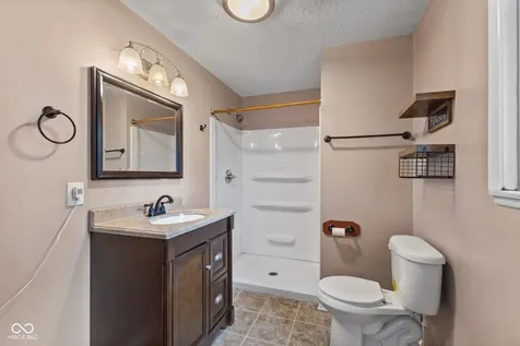10042 N David Lane Mooresville IN 46158