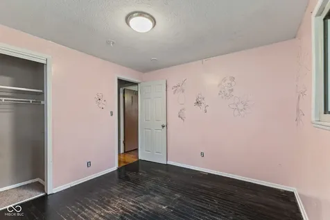 10042 N David Lane Mooresville IN 46158