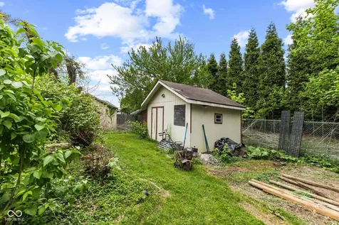 10042 N David Lane Mooresville IN 46158