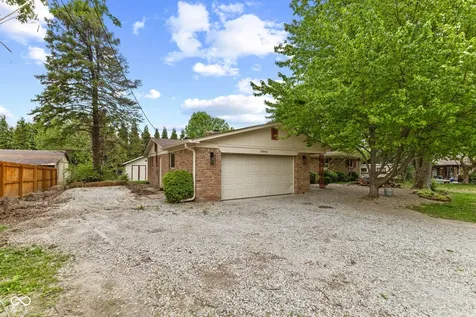 10042 N David Lane Mooresville IN 46158