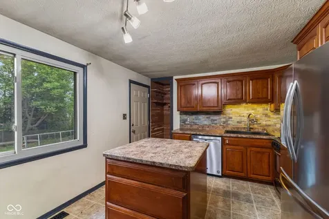 10042 N David Lane Mooresville IN 46158