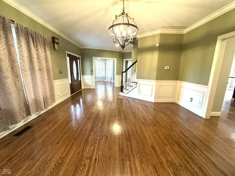 2428 Whispering Way Indianapolis IN 46239