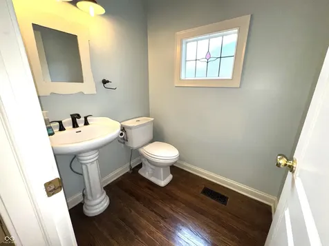 2428 Whispering Way Indianapolis IN 46239