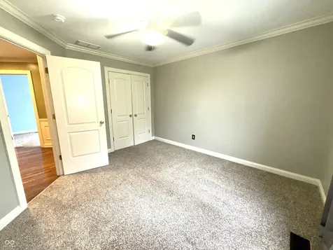 2428 Whispering Way Indianapolis IN 46239