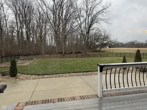 2428 Whispering Way Indianapolis IN 46239