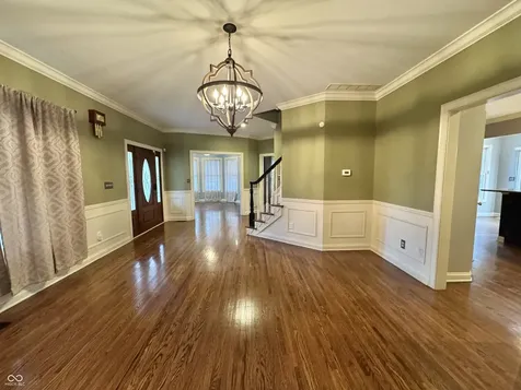 2428 Whispering Way Indianapolis IN 46239