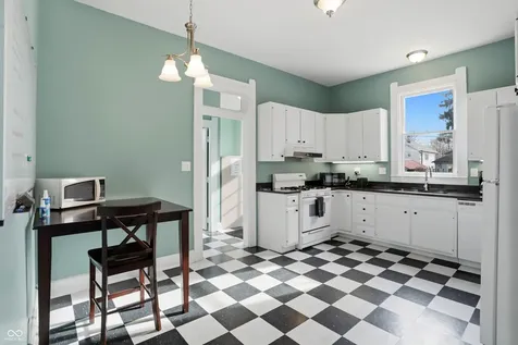 227 E Jefferson Street Franklin IN 46131