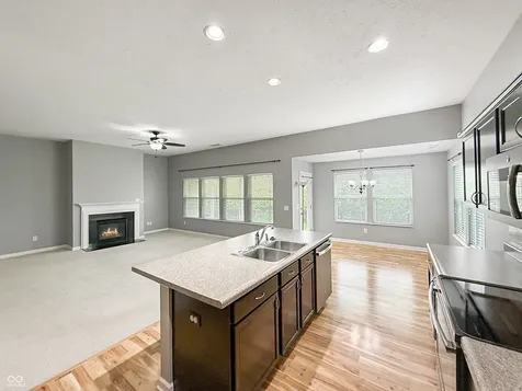 5715 Sly Fox Lane Indianapolis IN 46237