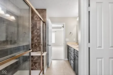 5715 Sly Fox Lane Indianapolis IN 46237