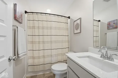 4362 Nokes Place Indianapolis IN 46235
