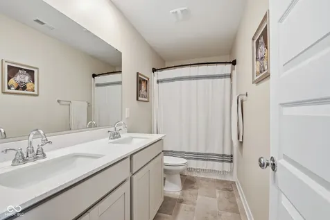 4362 Nokes Place Indianapolis IN 46235