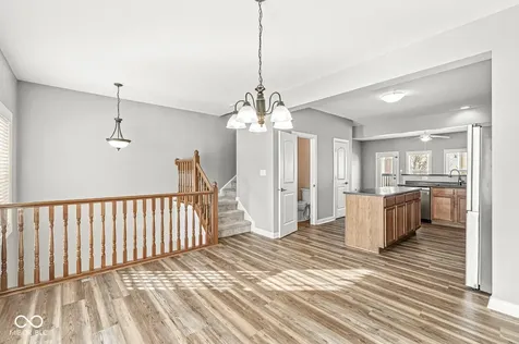 6544 W 71st Street Indianapolis IN 46278