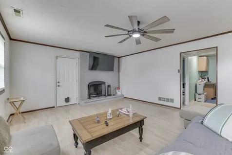 1924 W 65th Place Indianapolis IN 46260