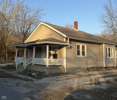 329 Avon Avenue Plainfield IN 46168