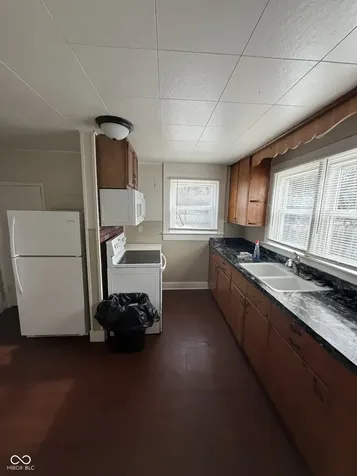329 Avon Avenue Plainfield IN 46168
