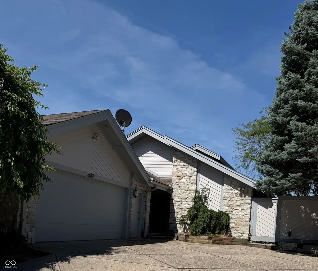 8002 Dean Road Indianapolis IN 46240