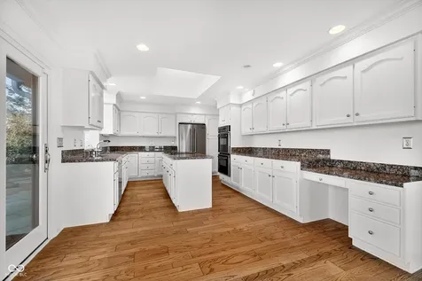 8002 Dean Road Indianapolis IN 46240