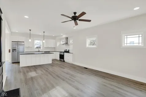 1133 Dawson Street Indianapolis IN 46203