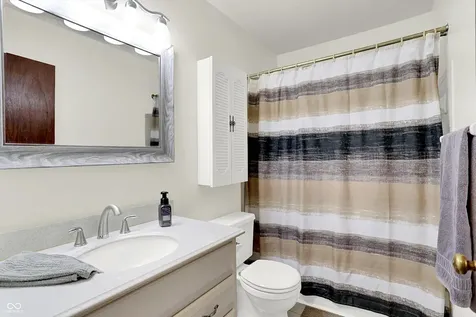 10173 Penrith Drive Indianapolis IN 46229